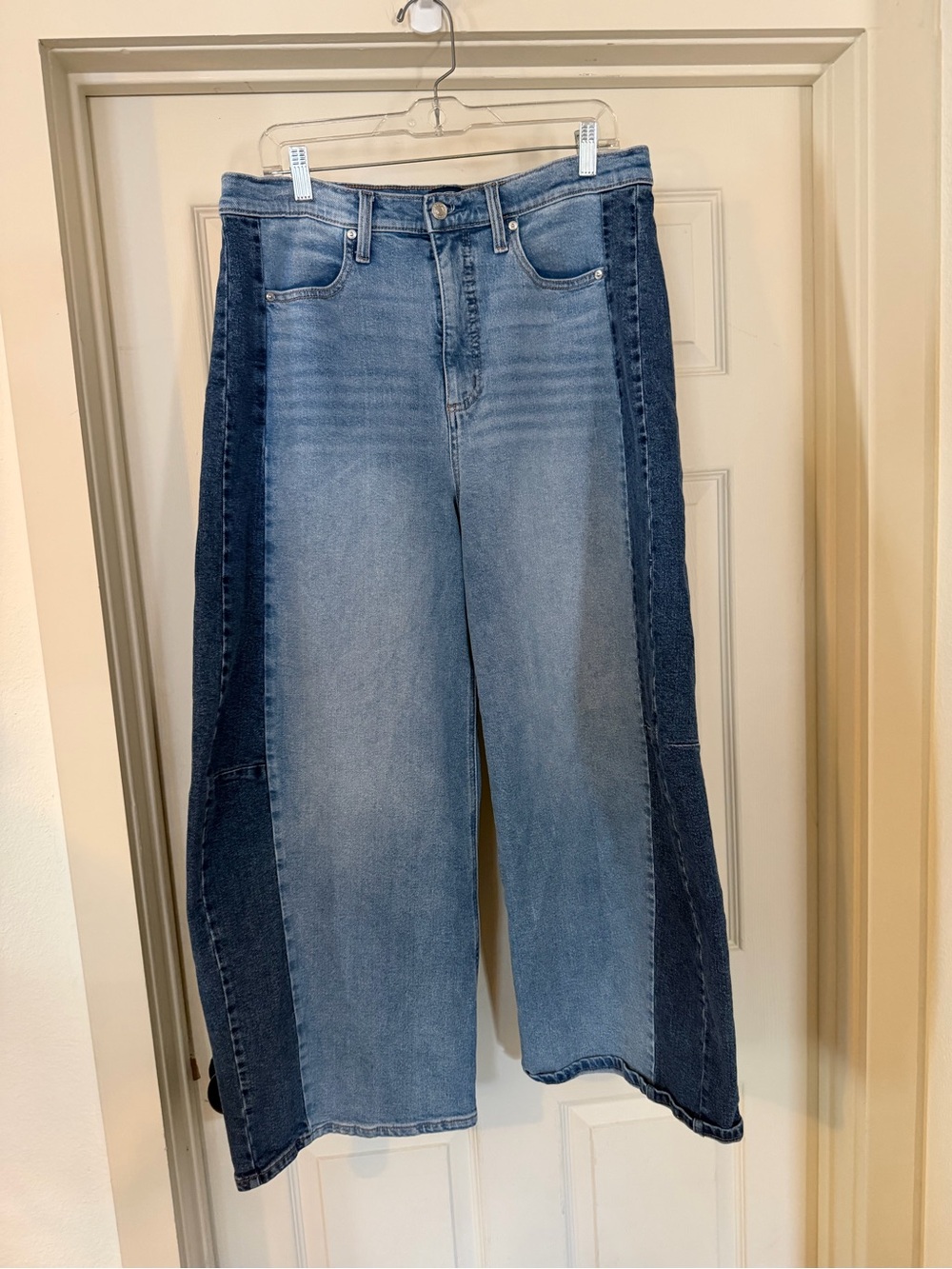 Scoop Two-Tone Blue Wide Leg Barrel Women’s Jeans size 10 - Picture 2 of 10